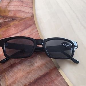 Reader sunglasses